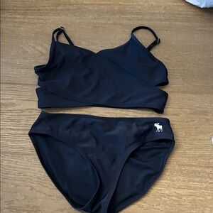 Abercrombie kids navy blue 2 piece suit size 13/14 girls